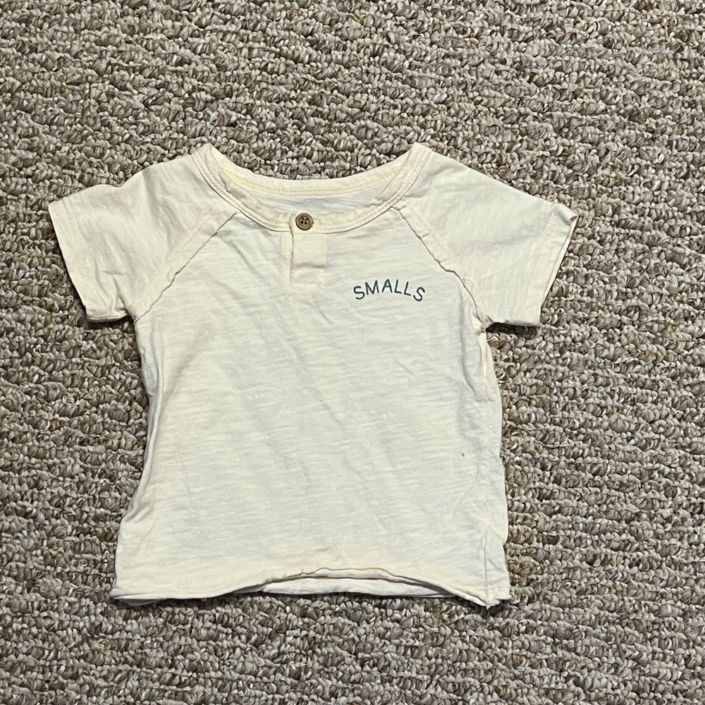 Tee that says “smalls” on it 12m